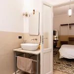 Apartman The Bool, Liberty158